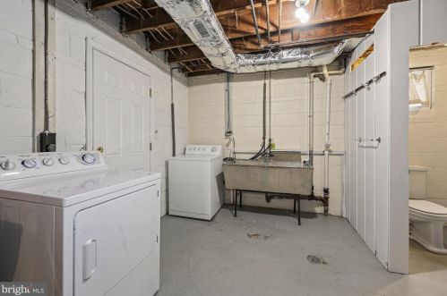 9408 Ocala St, Silver Spring MD 20901-3049 exterior