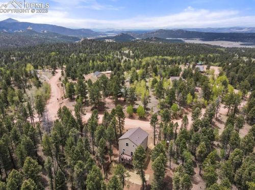 1897 Mountain Estates Rd, Twin Rock, CO 80816-8955
