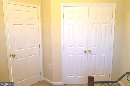 23 Dunlap Dr, Charles Town WV  25414-6512 exterior