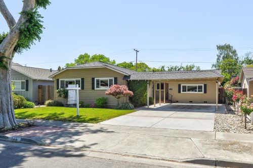 888 Redbird Dr, San Jose, CA 95125-2823