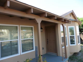 308 4th St, Madera, CA 93638-3208