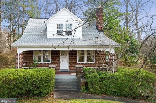 9921 Capitol View Ave, Silver Spring, MD 20910-1033