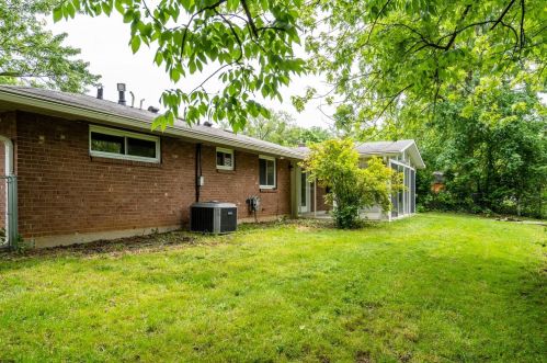 4019 Haverstraw Dr, Cincinnati OH 45241-2608 exterior