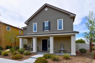 2057 Self Portrait St, Henderson NV  89044-0394 exterior