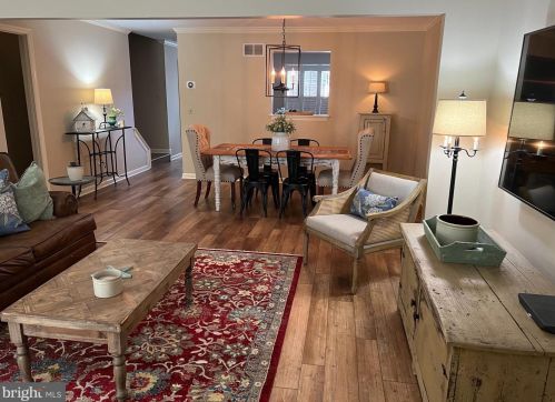 103 Sutherland Rd, Lancaster PA  17603-9020 exterior