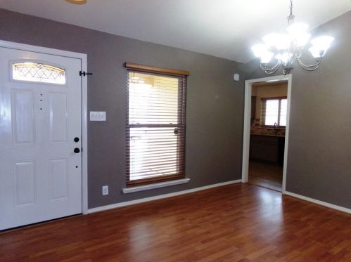 143 Tanglewood Trl, Webberville, TX 78621-9731