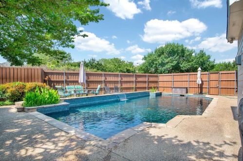 3611 Amber Hills Dr, Dallas, TX 75287-6270