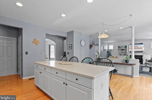 252 Prospect Hill Blvd, Charles Town WV  25414-5082 exterior