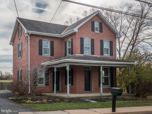 36 Bethany Rd, Ephrata, PA 17522-2416