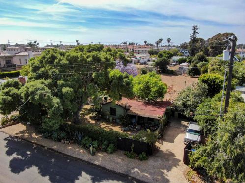 334 Date Ave, Carlsbad, CA 92008-7431