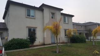 1309 Los Cantos Ave, Arvin, CA 93203-9474