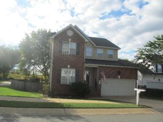1201 Briarwood Dr, Mebane NC  27302-7183 exterior