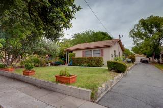 294 Linda Rosa Ave, Pasadena CA  91107-3230 exterior