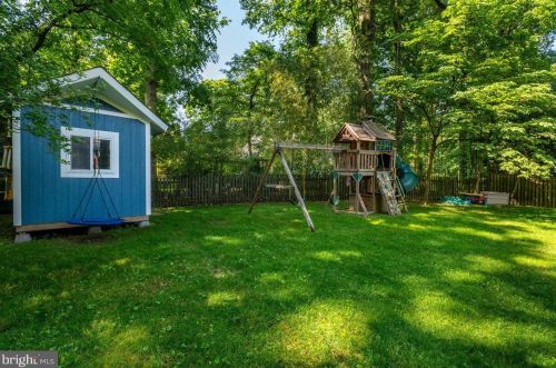 1314 Dl Dr, Silver Spring MD 20910-1601 exterior