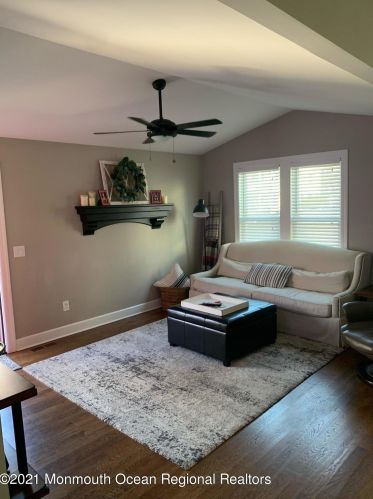 703 Asbury Ave, Tinton Falls NJ  07712-6511 exterior