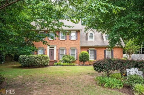 2480 Danbury Ct, Conyers, GA 30094-2090