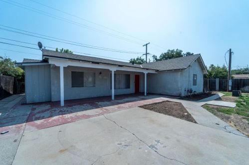118 Rowland Ave, Modesto, CA 95354-2705