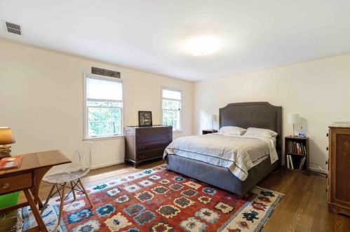 4247 Harrogate Dr, Atlanta GA  30327-3624 exterior