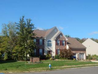 102 Creekwood Dr, Chesterfield NJ  08505-4812 exterior