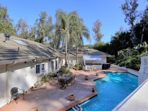 141 Peralta Hills Dr, Anaheim CA  92807-3424 exterior