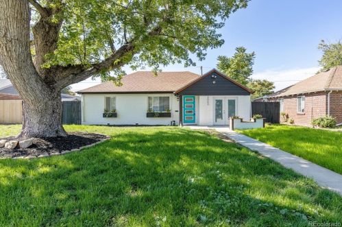 3063 Hudson St, Denver CO  80207-2746 exterior