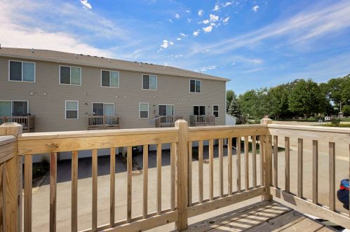 2454 Aurora Dr, Pingree Grove IL  60140-6403 exterior