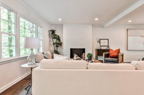 3911 Edenton Ct, Atlanta GA  30319-1883 exterior