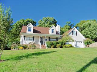 89 Lee Dr, Ringgold, GA 30736-5537