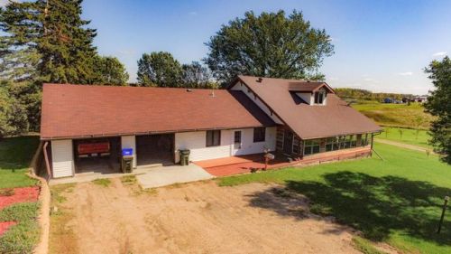 8968 County Road 6, Garfield, MN 56332-8112