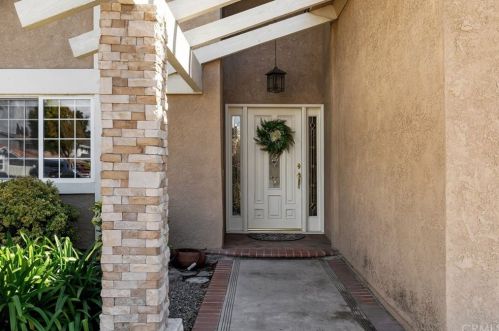 6 Carrol Ave, Irvine, CA 92614-6611