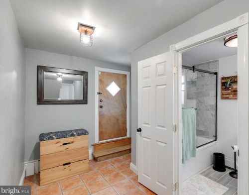 1318 Jackson St, Philadelphia PA  19148-2931 exterior