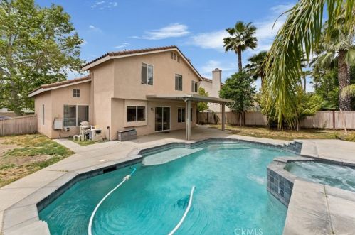 7642 Northrop Dr, Riverside CA  92508-6074 exterior