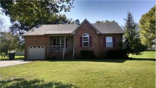 105 Grant Ct, Portland, TN 37148-2125