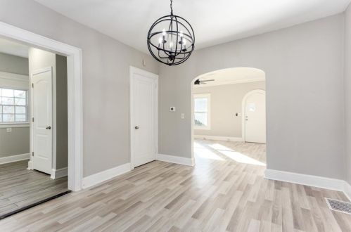 1665 Beecher St, Atlanta GA  30310-2427 exterior