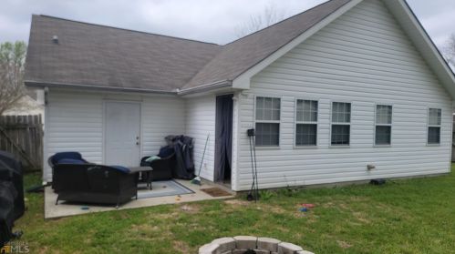 306 Eagles Landing Trl, Warner Robins GA  31093-1182 exterior