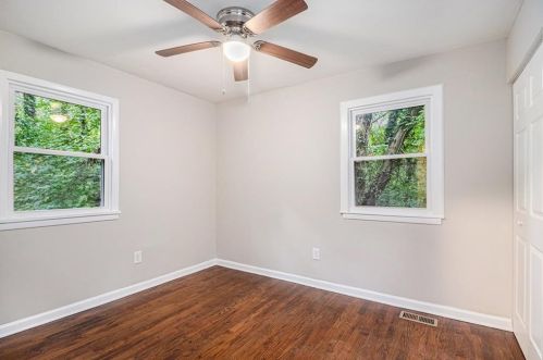 484 Fairlane Cir, Atlanta GA  30331-1508 exterior