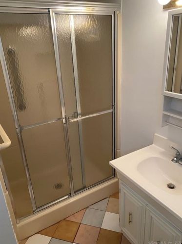 13 Highland Dr, Upper Stepney CT  06468-1442 exterior