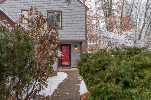 7 Pitford Way, Nashua, NH 03063-1503