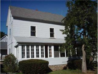 29 Leonard St, Meriden, CT 06451-2086