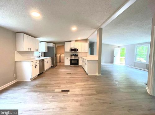 4647 Halls Dr, Spotsylvania, VA 22551-6371