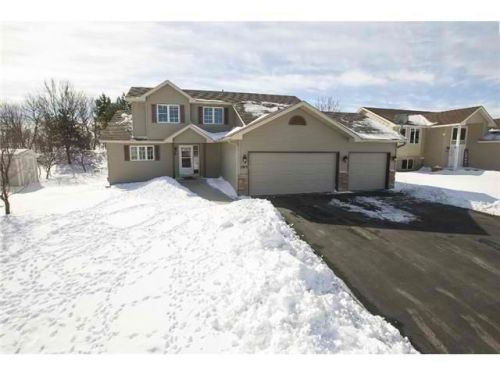 1915 Iris Dr, Minnetrista, MN 55388