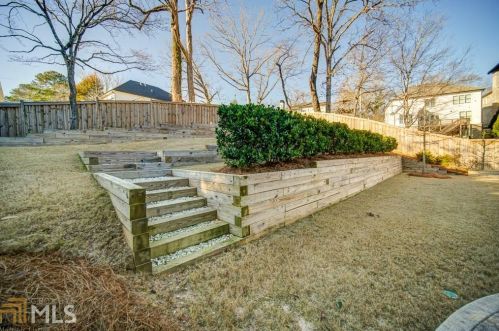 2382 Ewing Dr, Atlanta GA  30319-3929 exterior