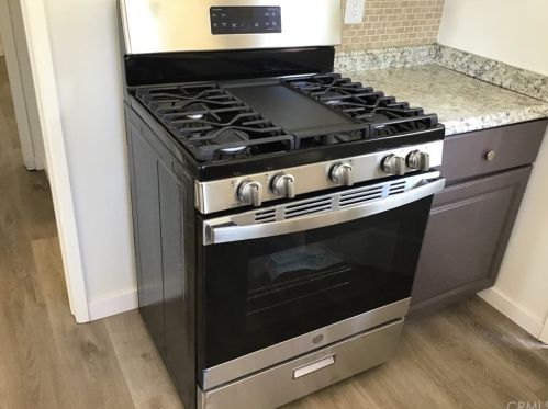 8052 Garfield St, Riverside CA  92504-3005 exterior