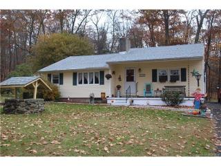 184 Lake Shore Dr, Exeter, CT 06249-1910