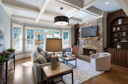555 Glenmanor Ct, Atlanta GA  30328-4270 exterior