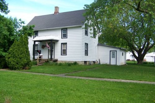 412 Elm St, Avoca IL  61739-1320 exterior