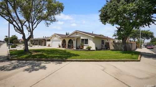 12042 Abacherli Pl, Chino, CA 91710-1825