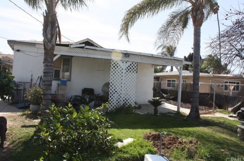 1829 Marlborough Ave, Riverside CA  92507-2063 exterior