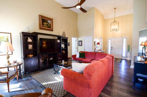 245 Creekside Cir, Hampton GA  30228-5582 exterior