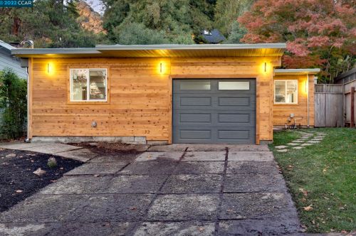 1089 Keith Ave, Berkeley, CA 94708-1633